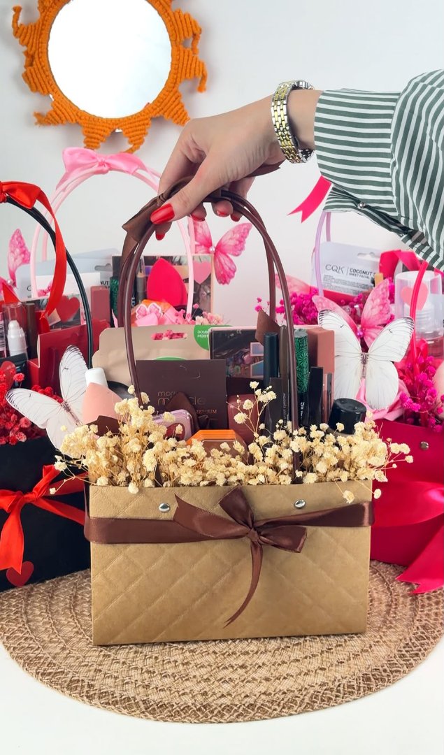 Gift Basket with Beauty Products