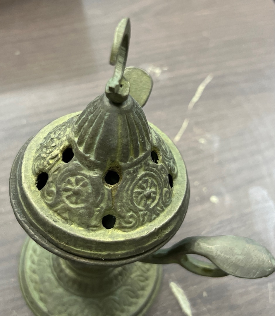 Vintage Brass Incense Burner with Crescent Moon 2