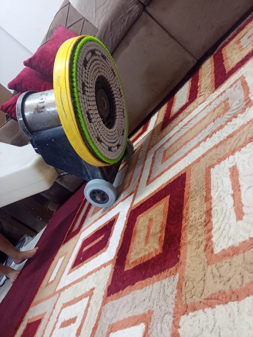 Industrial Carpet Cleaning Machine 3
