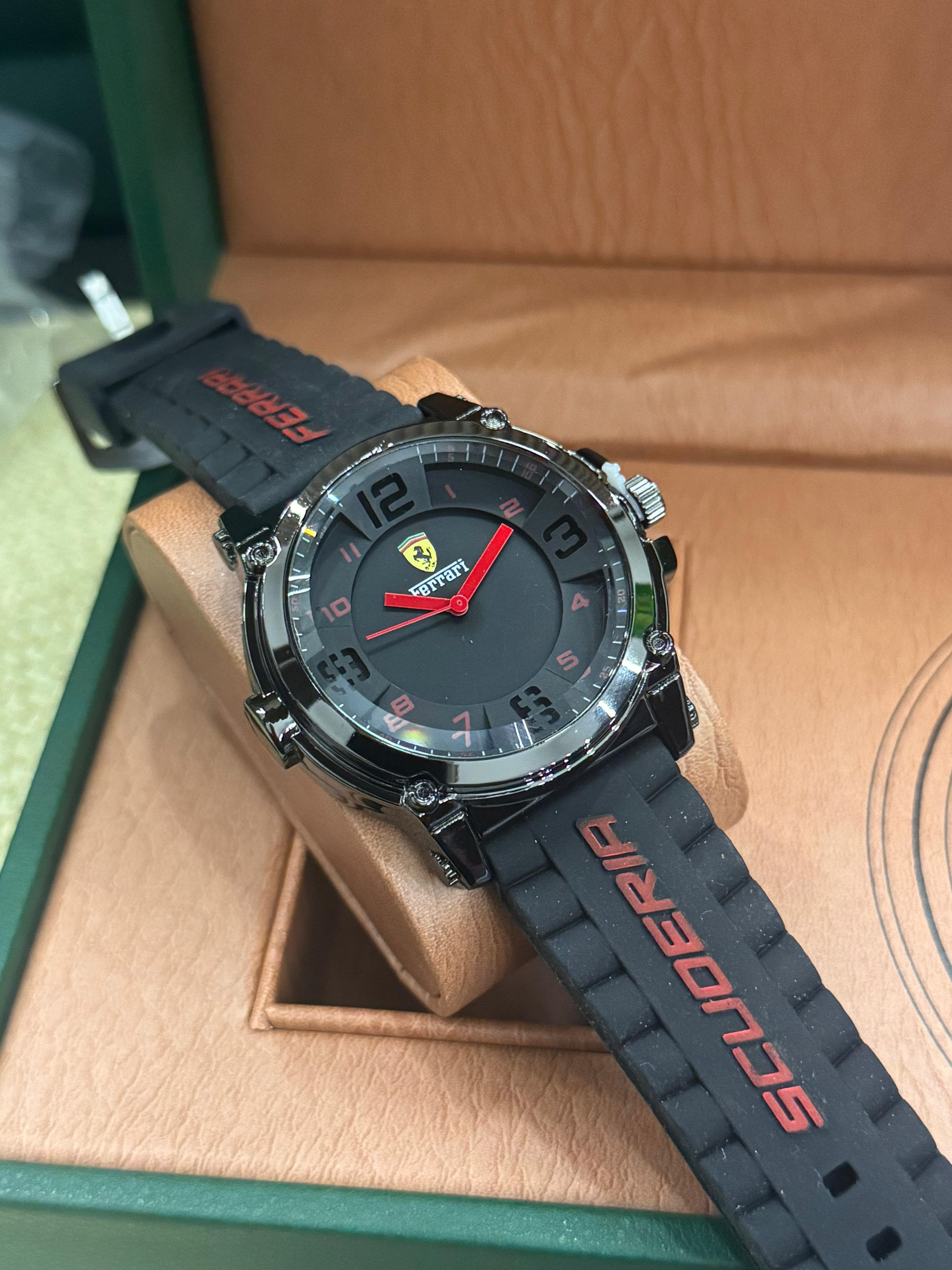 Ferrari Scuderia Watch 4