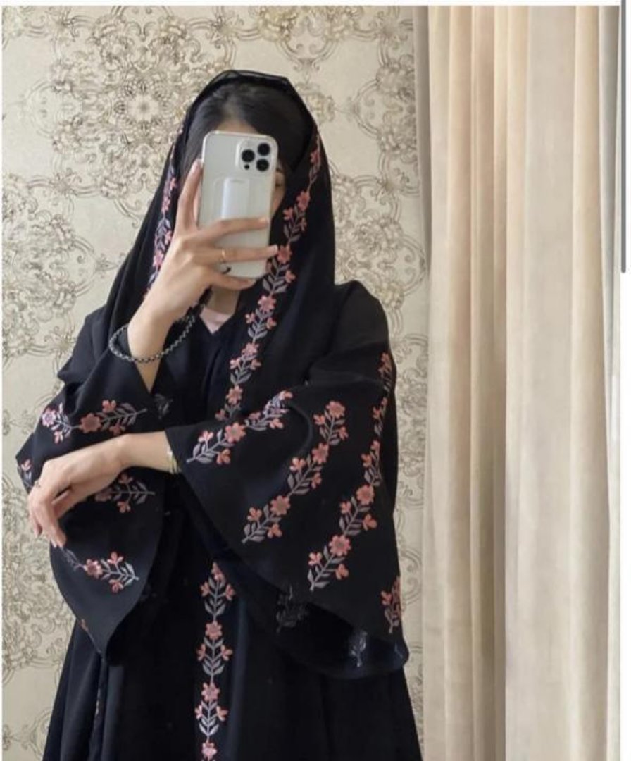 Embroidered Black Abaya