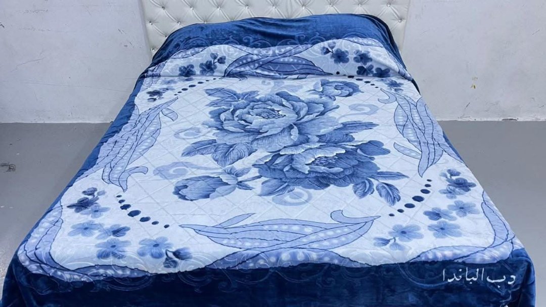 Blue Floral Design Blanket