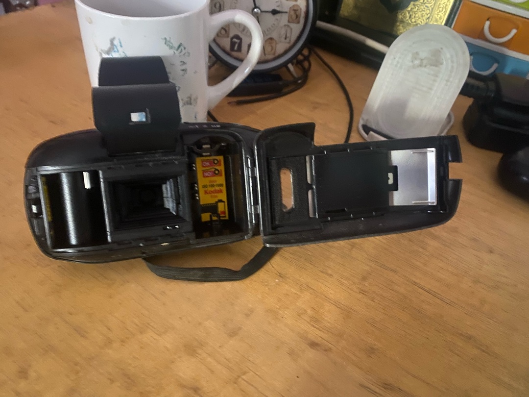 Kodak Cameo Motor EX Film Camera 4
