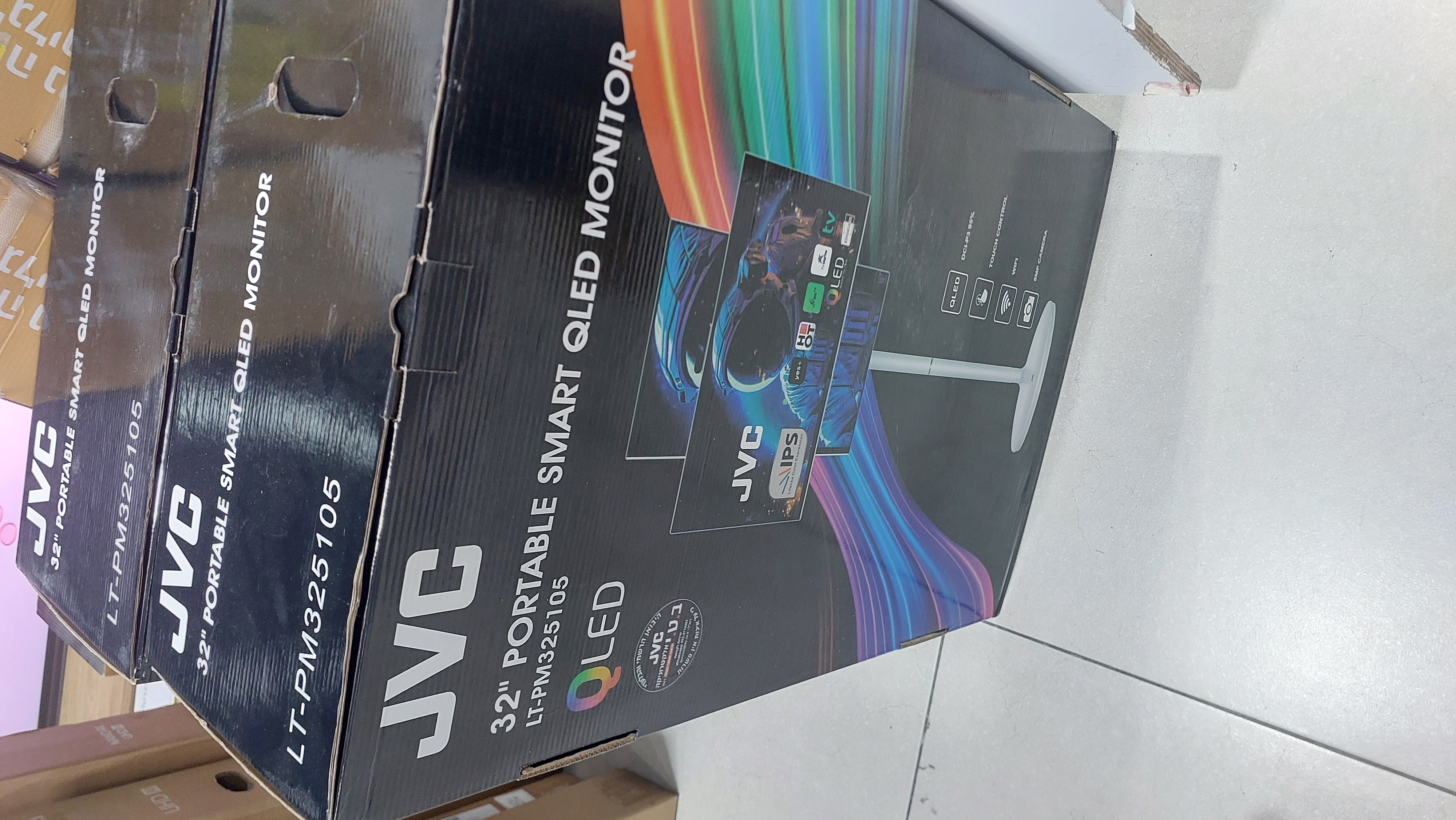 JVC 32" Portable Smart QLED Monitor