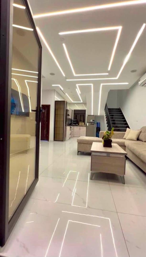 Modern Villa with Pool and Outdoor Area 2