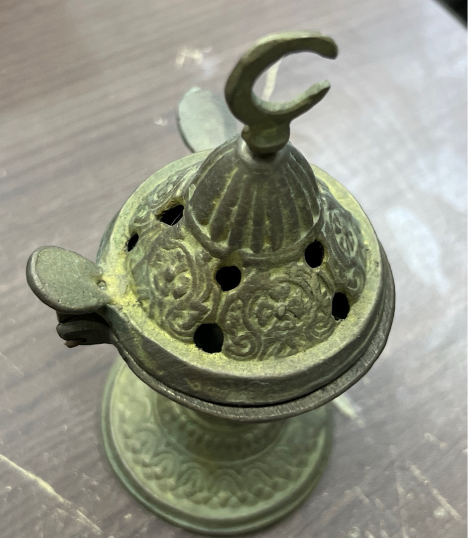 Vintage Brass Incense Burner with Crescent Moon 3