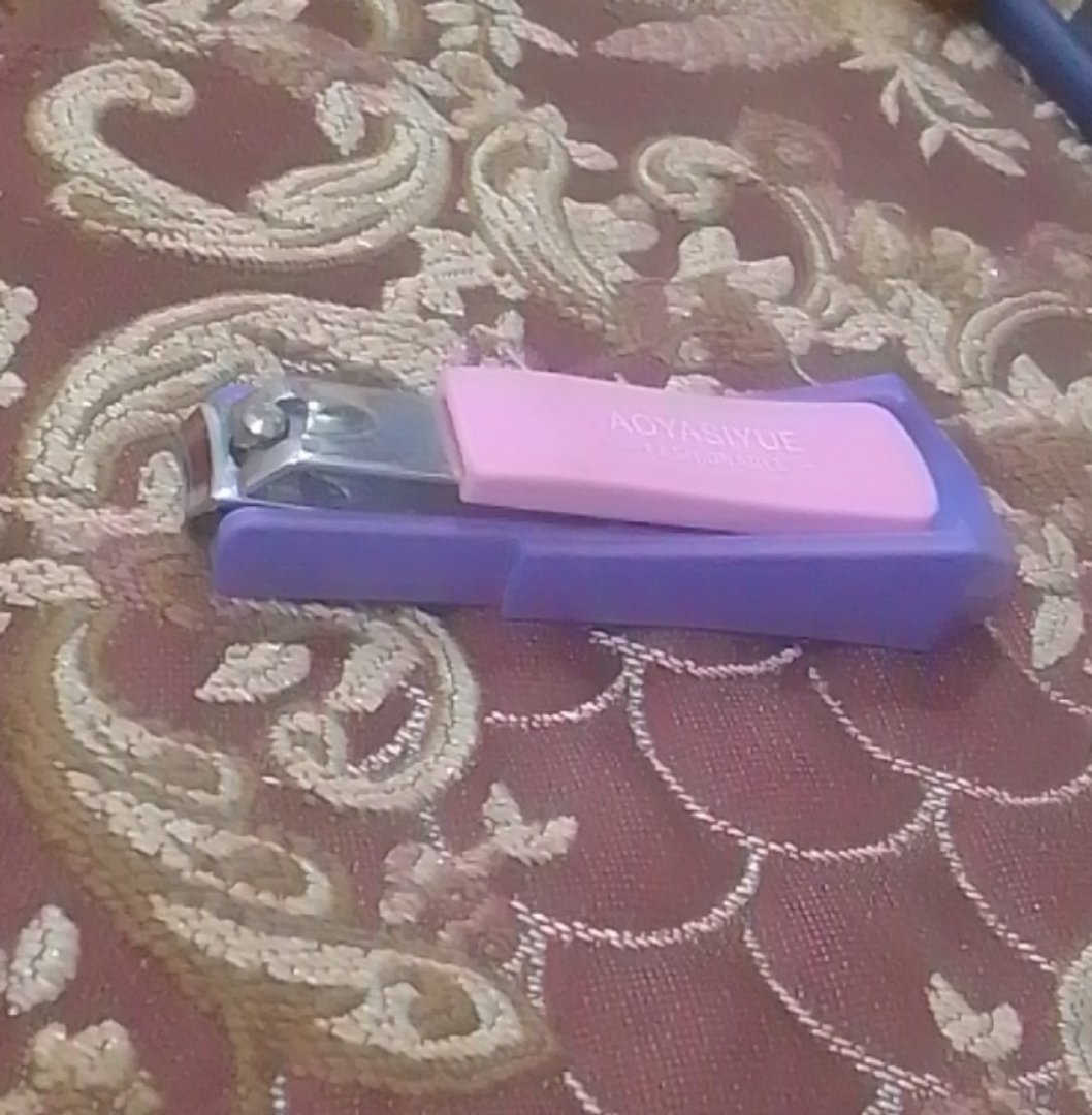 Nail Clipper with Catcher