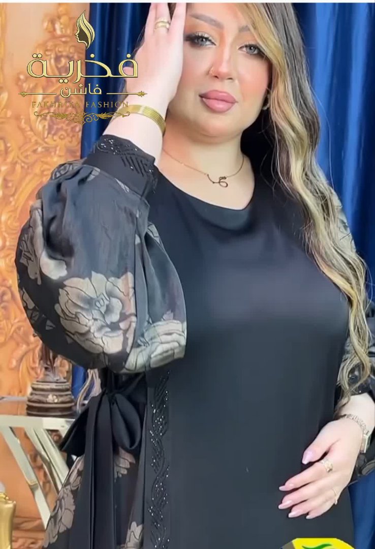 Elegant Black Abaya with Floral Sleeves
